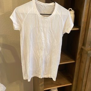 Swiftly tech short sleeve